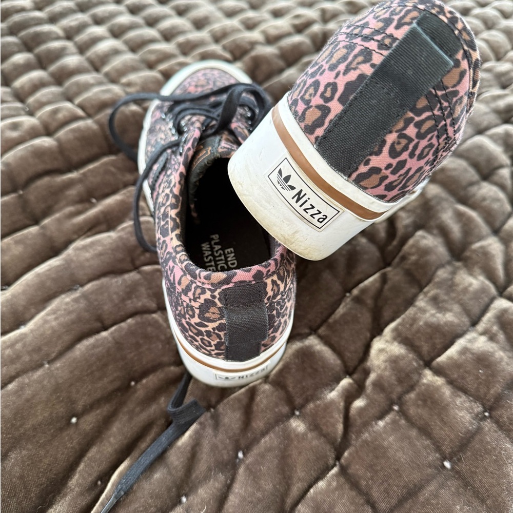 adidas Women’s Pink Leopard Print Low-Top Sneakers with Black Stripes - Picture 3 of 4